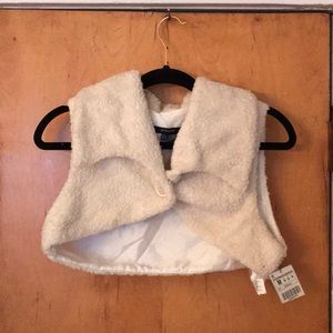 ZARA Basic Sherpa shrug never worn new with tags